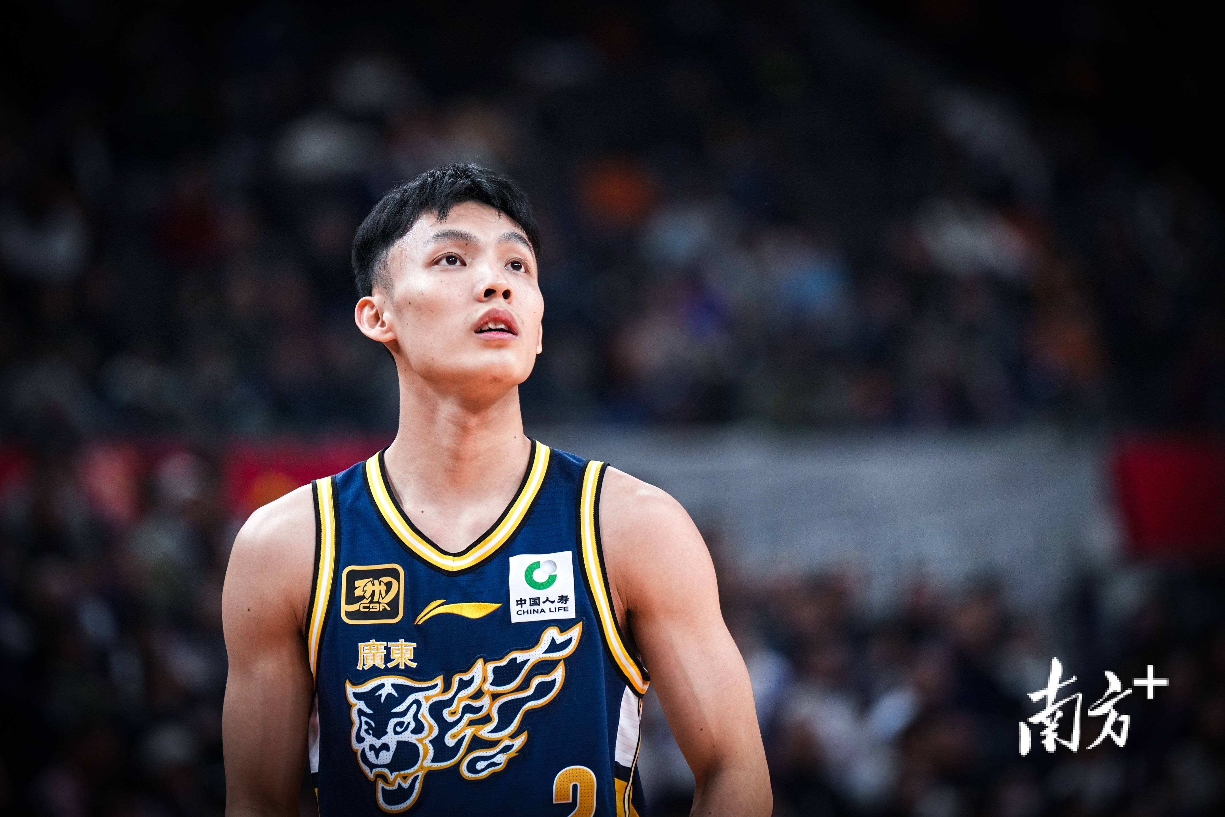 冲刺阶段体能课后,拜仁慕尼黑刷新队史纪录备战CBA常规赛,态度坚定,控场能力受关注的简单介绍 冲刺阶段体能课后,拜仁慕尼黑刷新队史纪录备战CBA常规赛,态度坚定,控场能力受关注的简单介绍